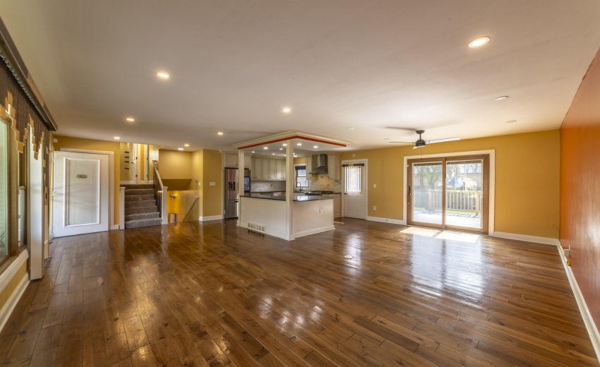 DLivingGreenwood0021