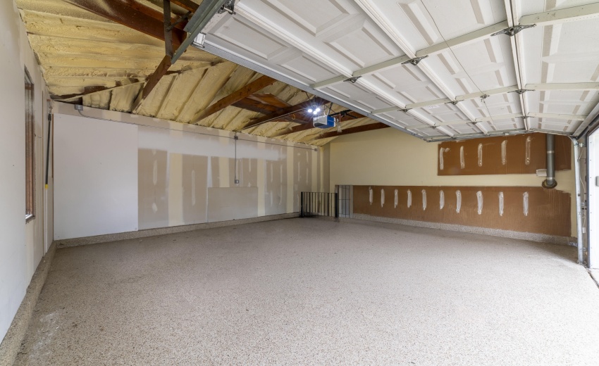 PGarageGreenwood0060