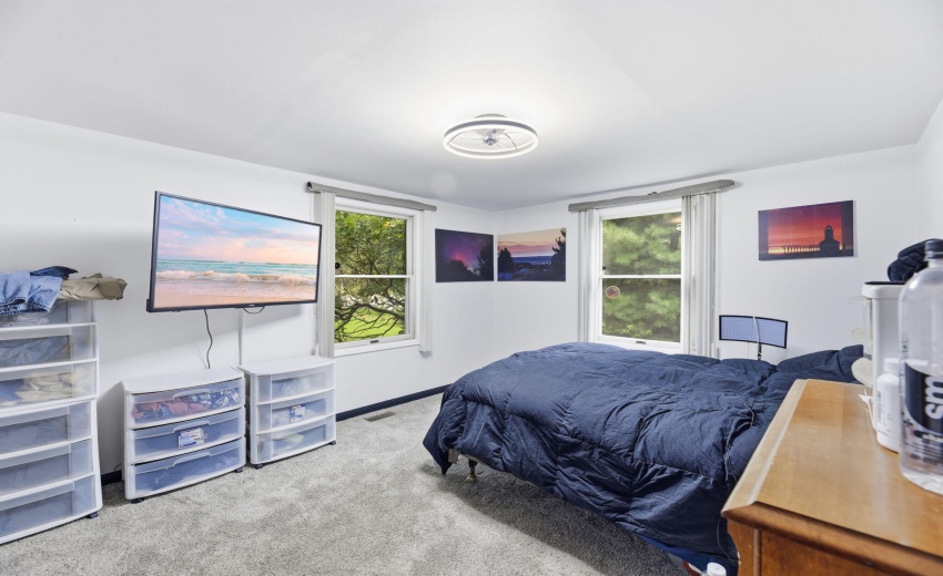 9-web-or-mls-grb-08-31-2026-16945-jpg