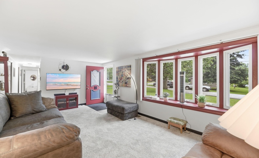 4-web-or-mls-grb-08-31-2026-16980-jpg