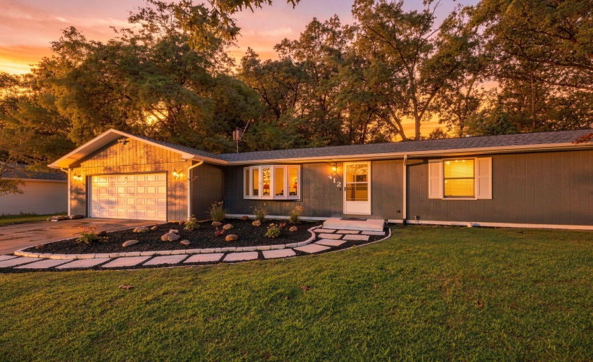 1-web-or-mls-Twilight_GRB_08_31_2026_170