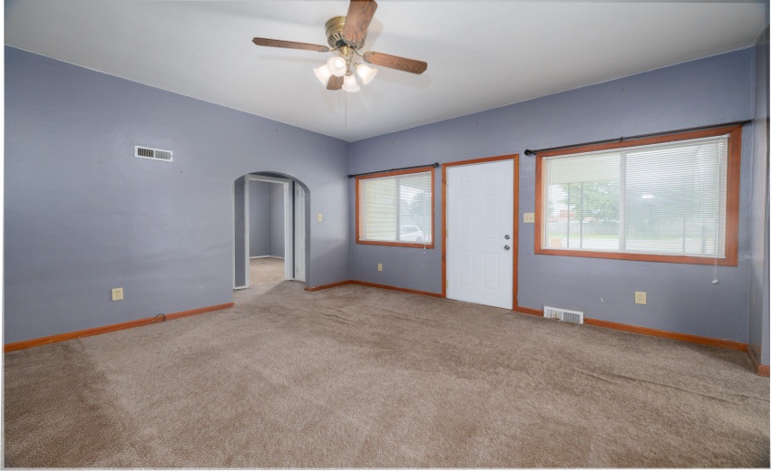 210A N Prairie St Brookston-2