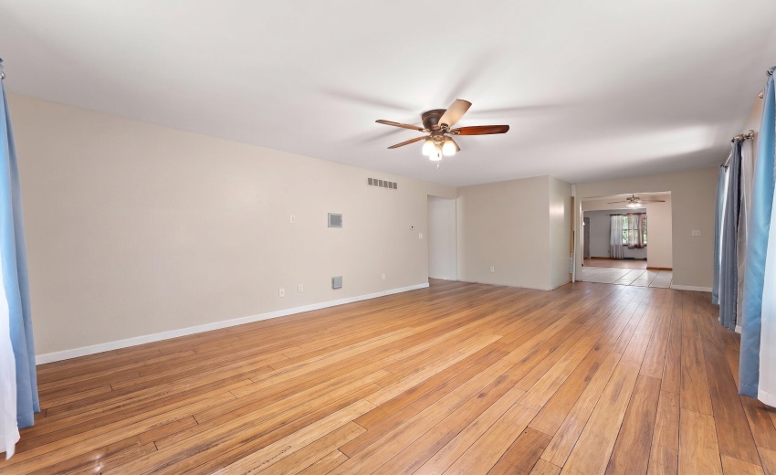 family room 2