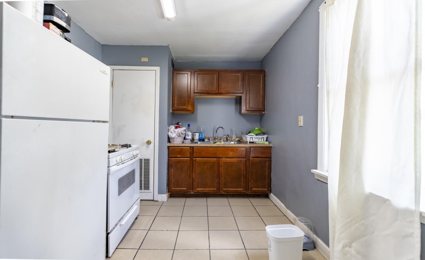 4422 Clark Ave-19