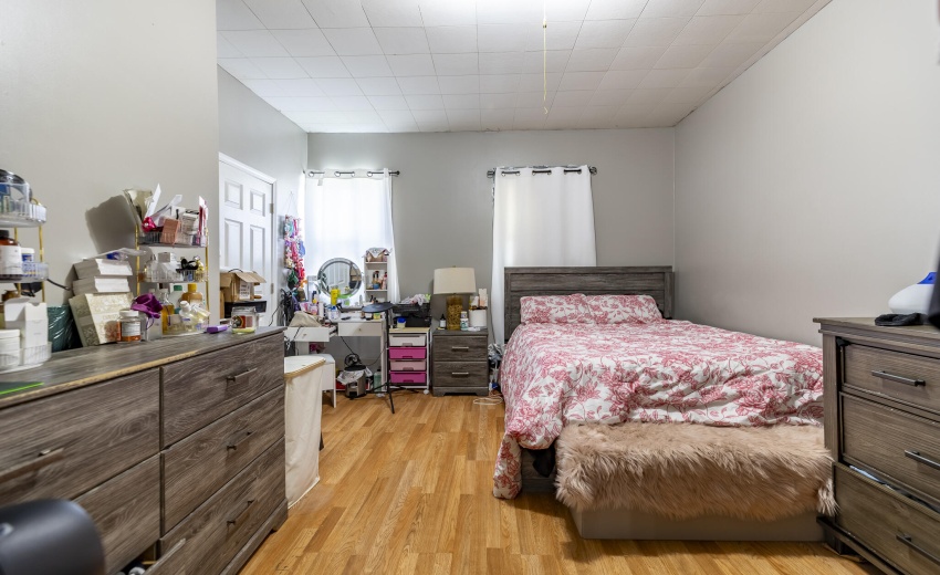 4422 Clark Ave-28