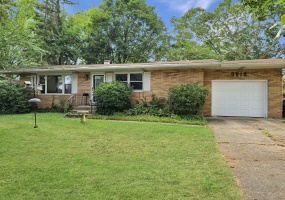 5910 Mckinley Street, Merrillville, Indiana, 3 Bedrooms Bedrooms, 6 Rooms Rooms,2 BathroomsBathrooms,Residential,For Sale,Mckinley,NRA844700