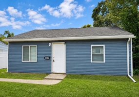 1817 Central Drive, Gary, Indiana, 2 Bedrooms Bedrooms, 5 Rooms Rooms,1 BathroomBathrooms,Residential,For Sale,Central,NRA844713 1817 Central Drive, Gary, Indiana, 2 Bedrooms Bedrooms, 5 Rooms Rooms,1 BathroomBathrooms,Residential,For Sale,Central,NRA844713