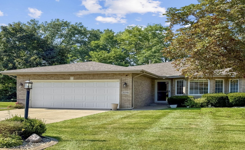 42-web-or-mls-2016-texas-st