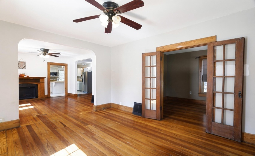 405_N_Main_St_Wanatah_IN_46390_004_MLS