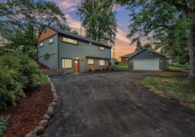 1404 Forest Park Avenue, Valparaiso, Indiana, 3 Bedrooms Bedrooms, 7 Rooms Rooms,2 BathroomsBathrooms,Residential,For Sale,Forest Park,NRA844825