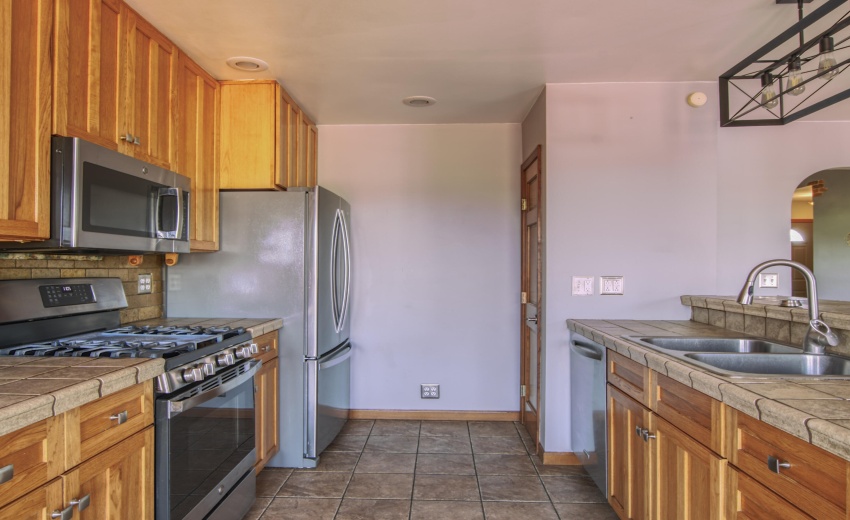 24-Kitchen