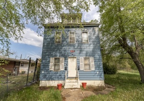 1517 Delaware Street, Gary, Indiana, 4 Bedrooms Bedrooms, ,2 BathroomsBathrooms,Residential Income,For Sale,Delaware,NRA844854