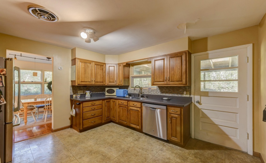 111 Ogden Road-4