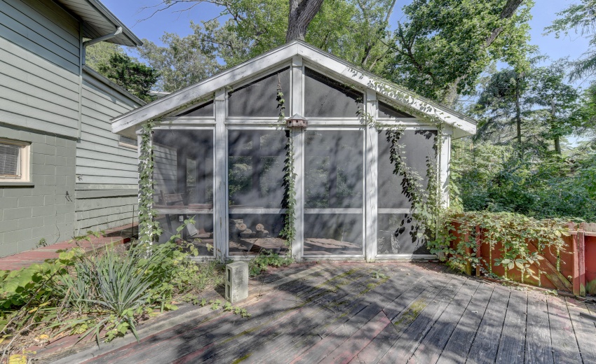 111 Ogden Road-21