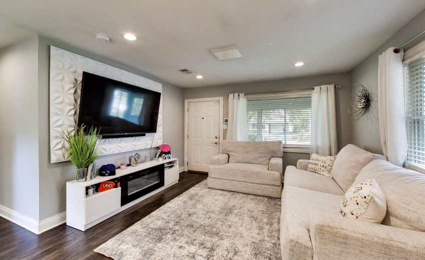Living room 2