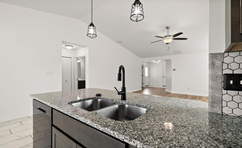 10-web-or-mls-DSC09393