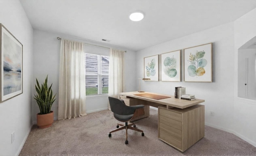 Office/flex room