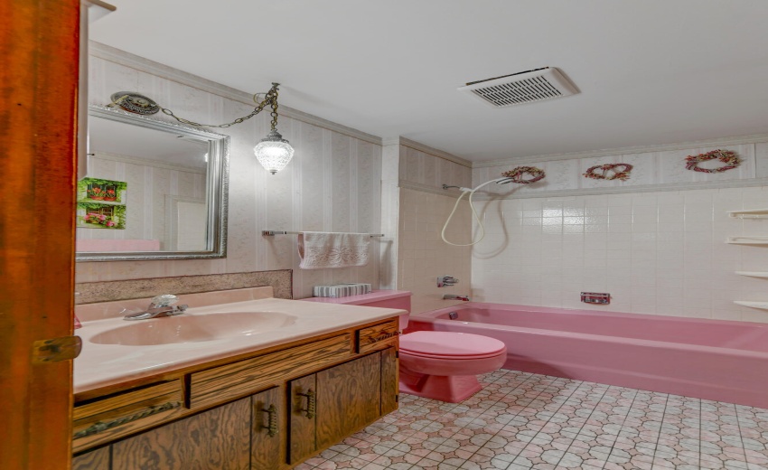 9500 Lilac Drive-17