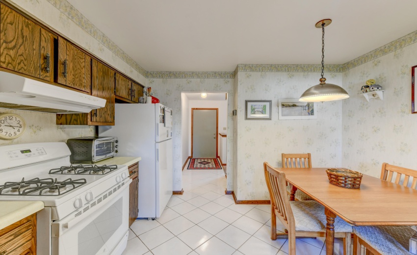 9500 Lilac Drive-14