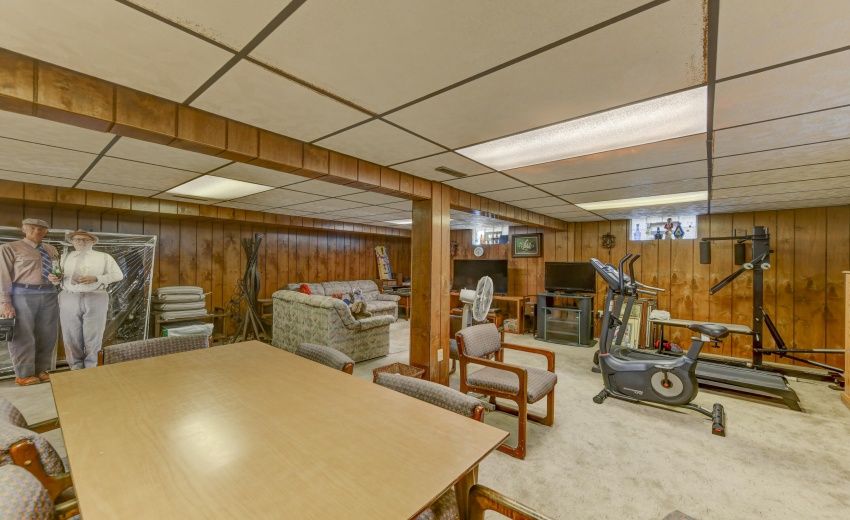 9500 Lilac Drive-25